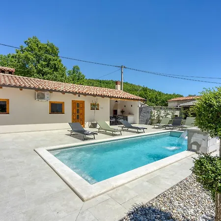 Villa Casa Fortunato With Private Pool *