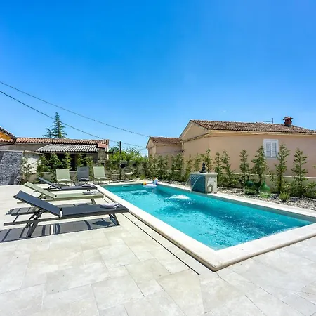 Villa Casa Fortunato With Private Pool *
