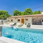 Vila Casa Fortunato With Private Pool