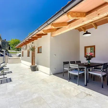 Βίλα Casa Fortunato With Private Pool