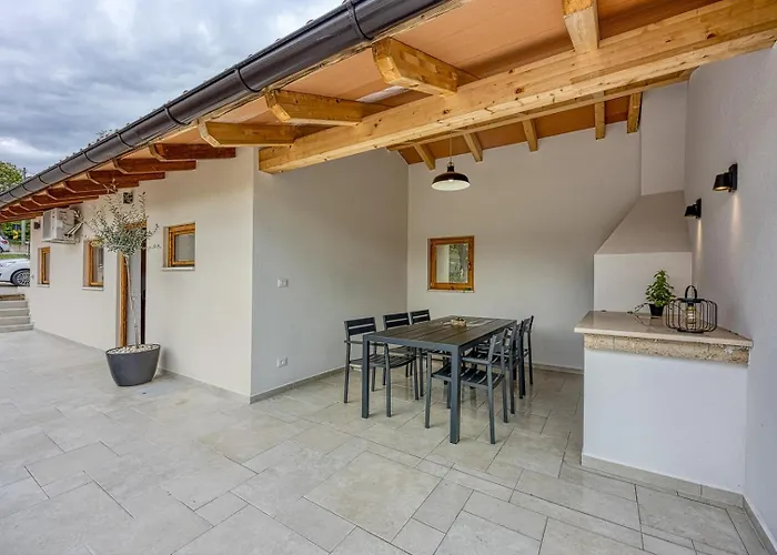 Casa Fortunato With Private Pool Pićan